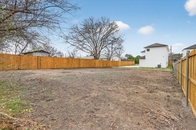 2541 Everton Drive, Lancaster, TX 75134