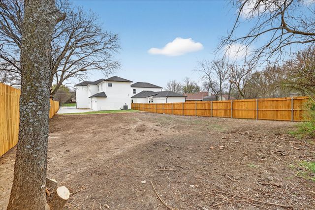 2541 Everton Drive, Lancaster, TX 75134