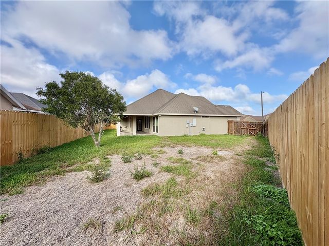 8321 Serenity Ct, Corpus Christi, TX 78414