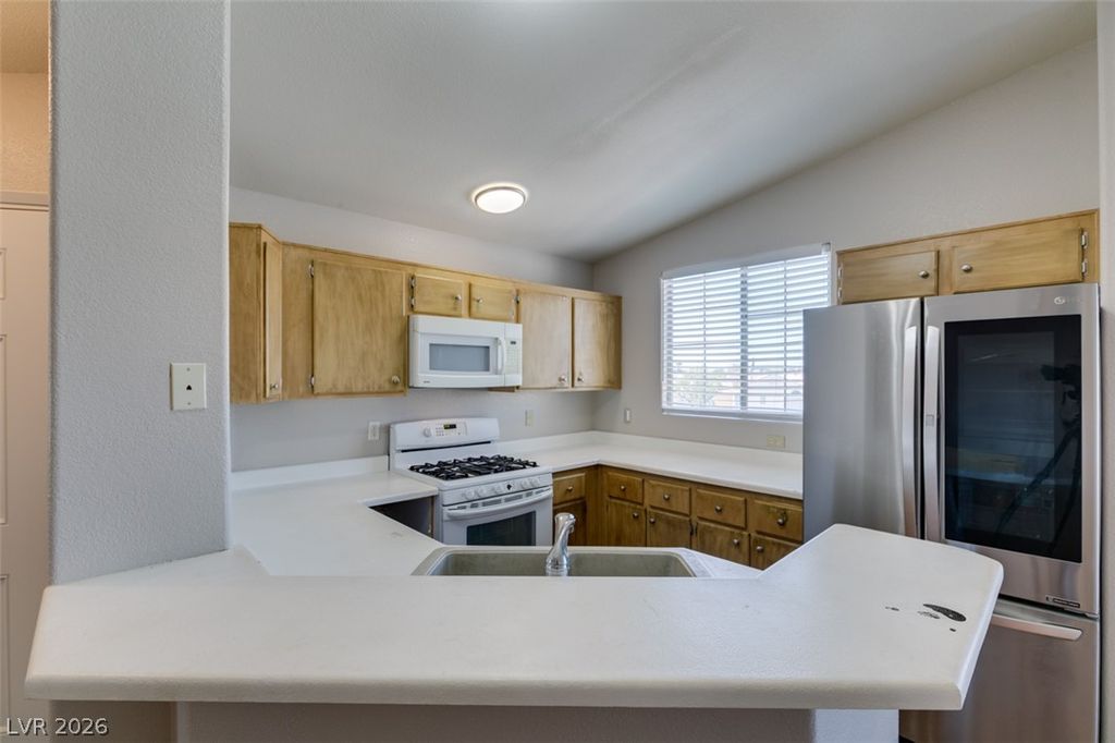 1881 West Alexander Road 2062, North Las Vegas, NV 89032 — photo 3
