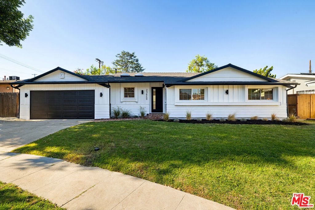 23649 Emelita Street, Woodland Hills, CA 91367 — exterior