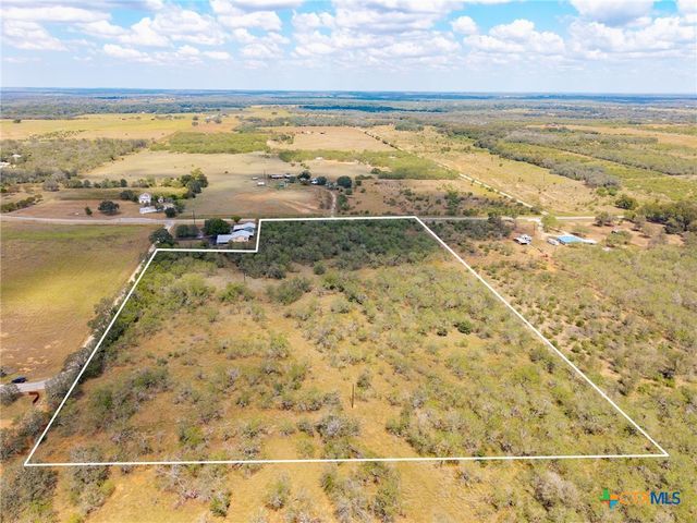 211 Halm Road, Seguin, TX 78155