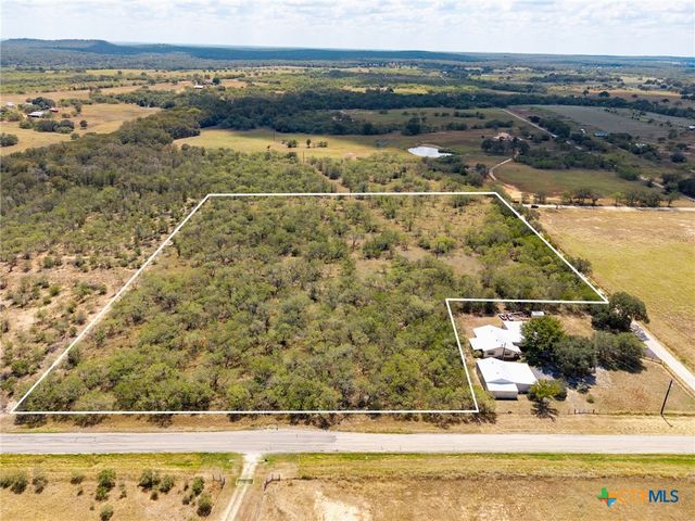 211 Halm Road, Seguin, TX 78155