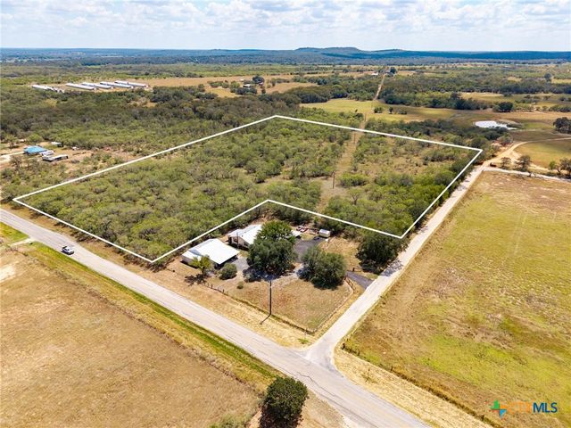 211 Halm Road, Seguin, TX 78155