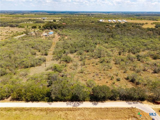 211 Halm Road, Seguin, TX 78155