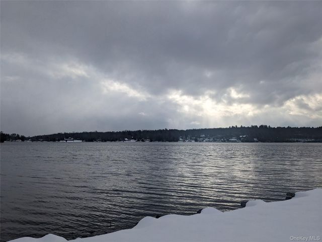 4030 W Shore Drive, Kauneonga Lake, NY 12749