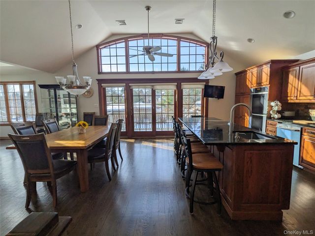 4030 W Shore Drive, Kauneonga Lake, NY 12749