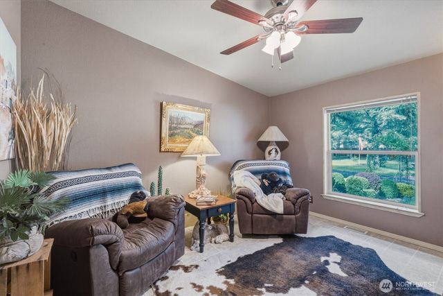 138 Twin Peaks Road, Toledo, WA 98591