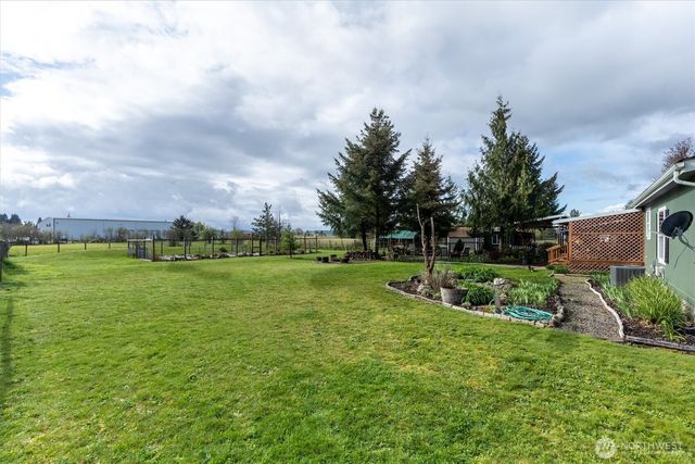 138 Twin Peaks Road, Toledo, WA 98591