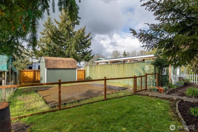 138 Twin Peaks Road, Toledo, WA 98591