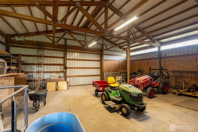 138 Twin Peaks Road, Toledo, WA 98591