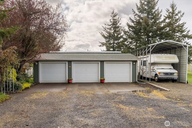 138 Twin Peaks Road, Toledo, WA 98591
