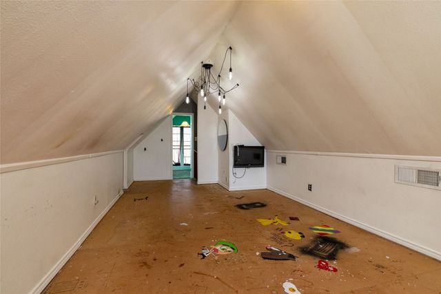 1502 Center Point Road, Weatherford, TX 76087