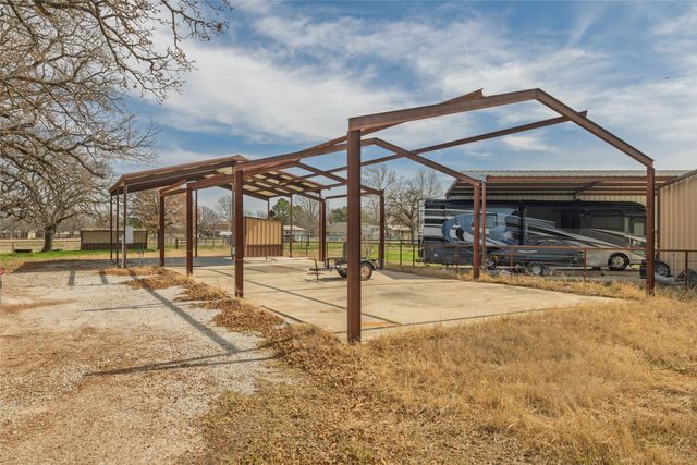 1502 Center Point Road, Weatherford, TX 76087