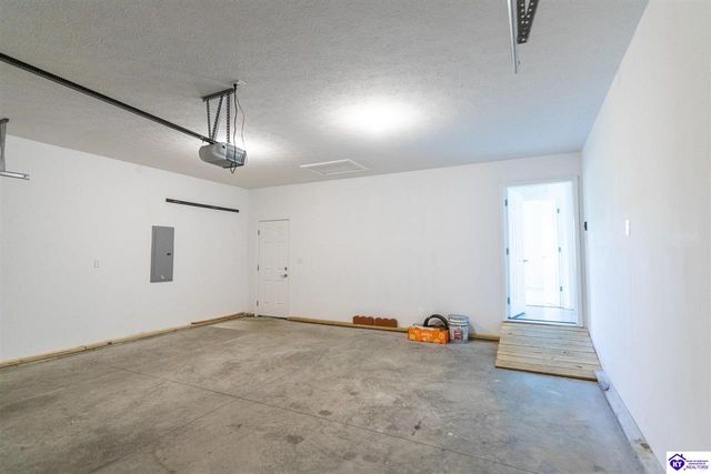 806 Abbeywood Road, Elizabethtown, KY 42701