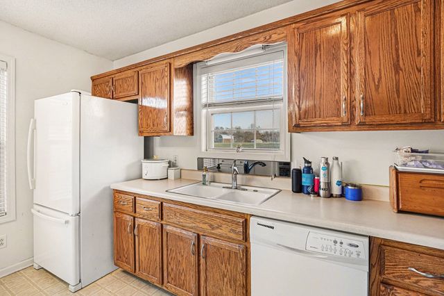 2015 Copper Kettle Cir, Pleasant View, TN 37146