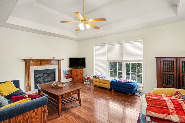 2015 Copper Kettle Cir, Pleasant View, TN 37146