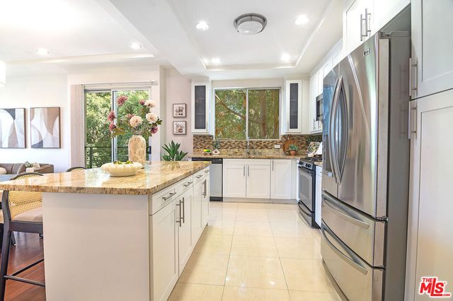 5601 W Olympic Boulevard 301, Los Angeles, CA 90036