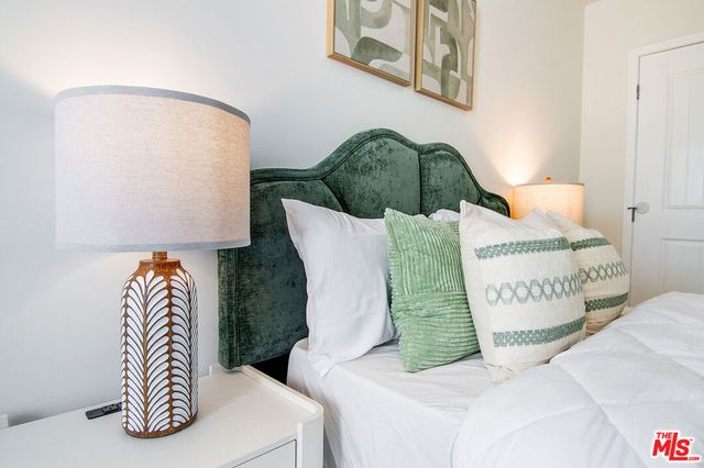 5601 W Olympic Boulevard 301, Los Angeles, CA 90036