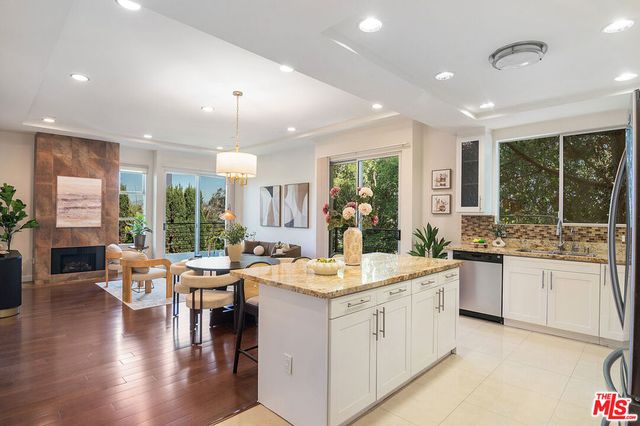 5601 W Olympic Boulevard 301, Los Angeles, CA 90036