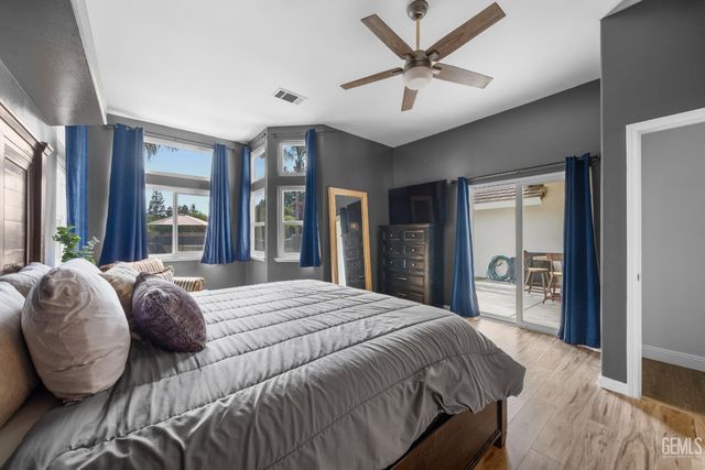 1620 Dimare Court, Bakersfield, CA 93312