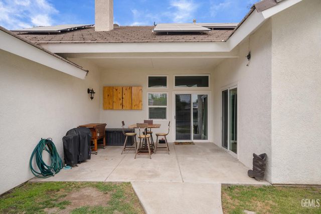1620 Dimare Court, Bakersfield, CA 93312