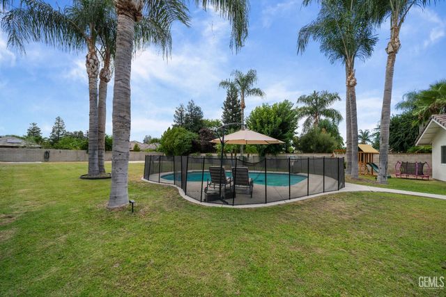 1620 Dimare Court, Bakersfield, CA 93312