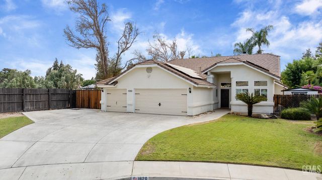 1620 Dimare Court, Bakersfield, CA 93312