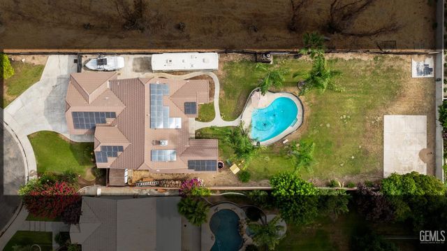 1620 Dimare Court, Bakersfield, CA 93312