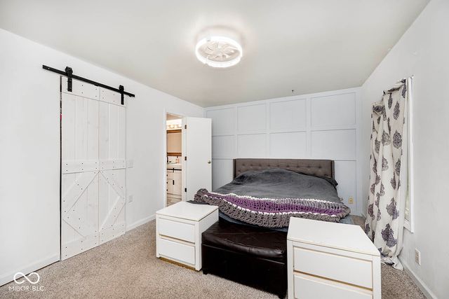 8404 Oaklandon Road, Indianapolis, IN 46236