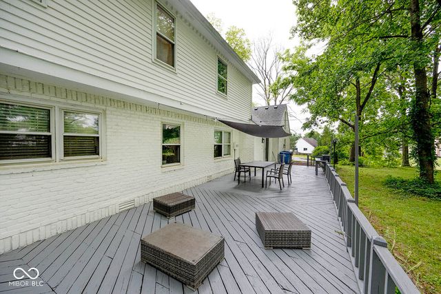8404 Oaklandon Road, Indianapolis, IN 46236