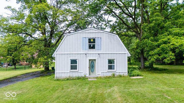 8404 Oaklandon Road, Indianapolis, IN 46236