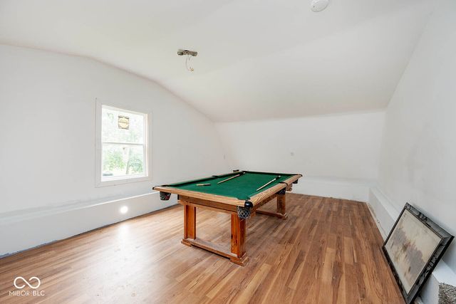 8404 Oaklandon Road, Indianapolis, IN 46236
