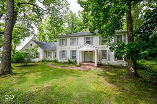 8404 Oaklandon Road, Indianapolis, IN 46236