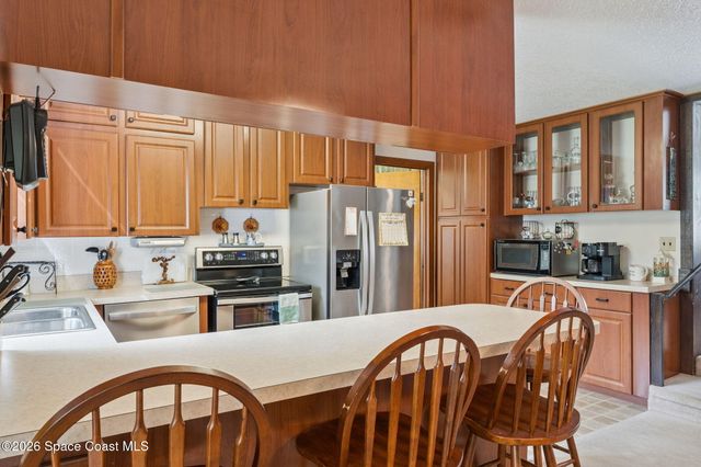 150 State Road 46, Geneva, FL 32732