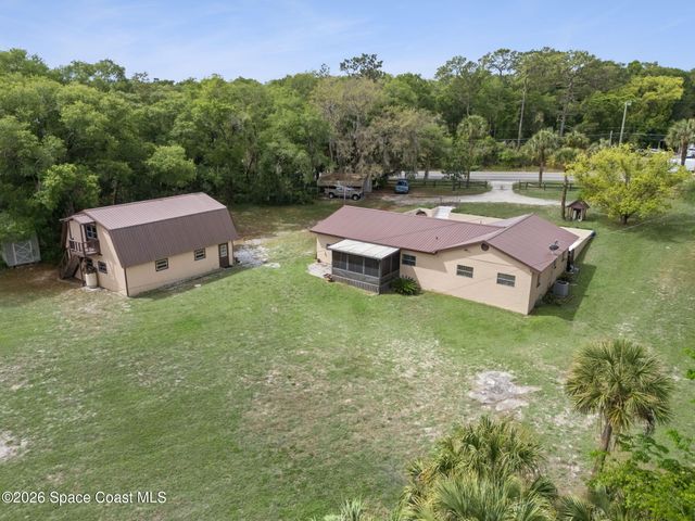 150 State Road 46, Geneva, FL 32732