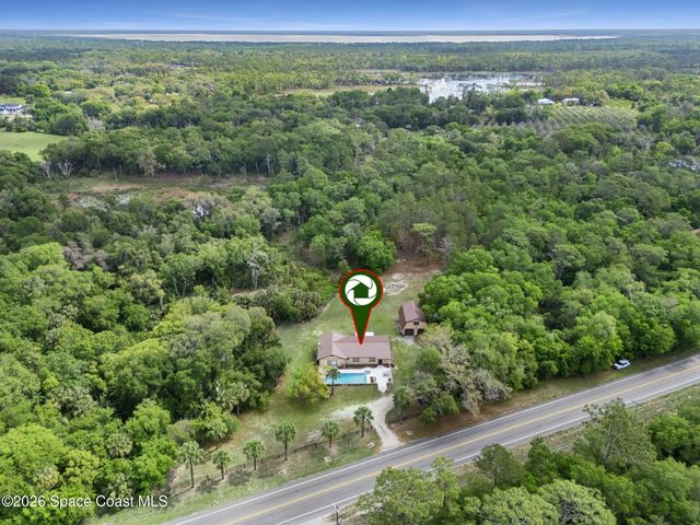 150 State Road 46, Geneva, FL 32732