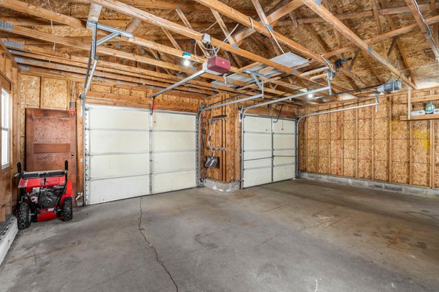 1083 Gordon Avenue, Maplewood, MN 55109