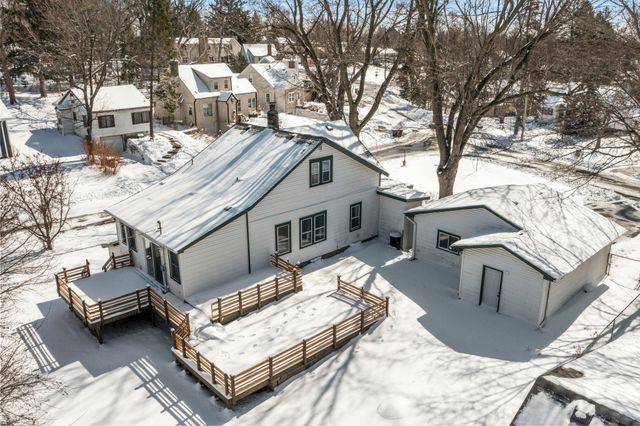 1083 Gordon Avenue, Maplewood, MN 55109