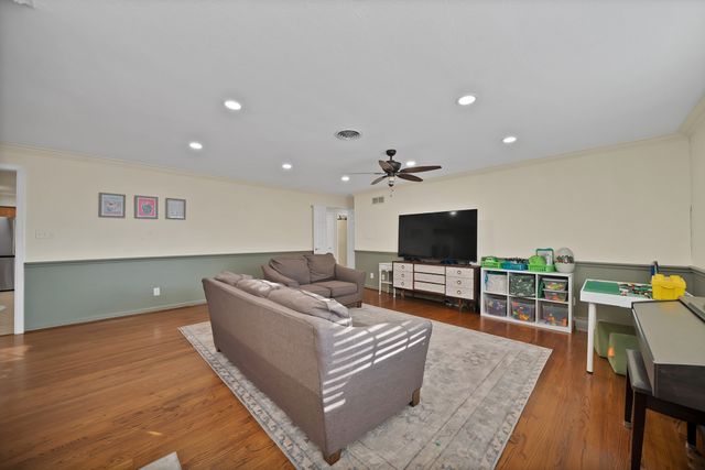 5705 Blueridge Drive, Fort Worth, TX 76112