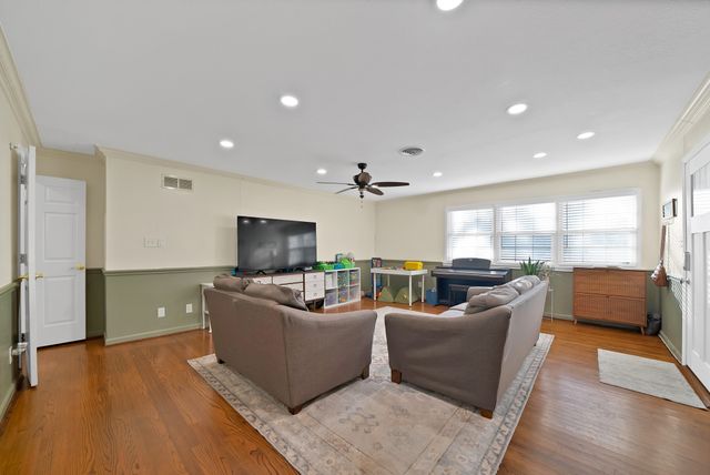 5705 Blueridge Drive, Fort Worth, TX 76112