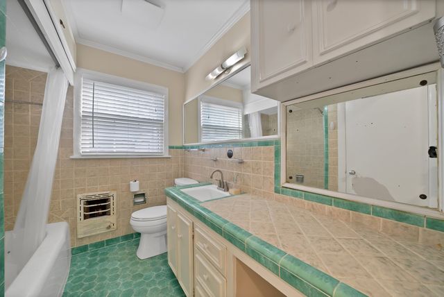 5705 Blueridge Drive, Fort Worth, TX 76112