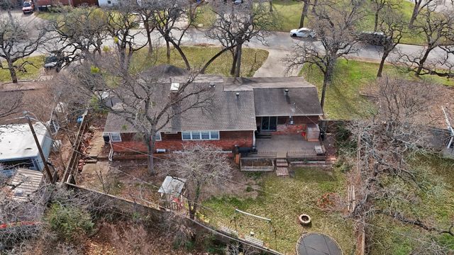 5705 Blueridge Drive, Fort Worth, TX 76112