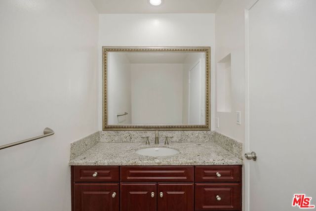 3315 Crail Way, Glendale, CA 91206