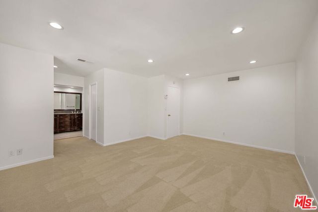 3315 Crail Way, Glendale, CA 91206