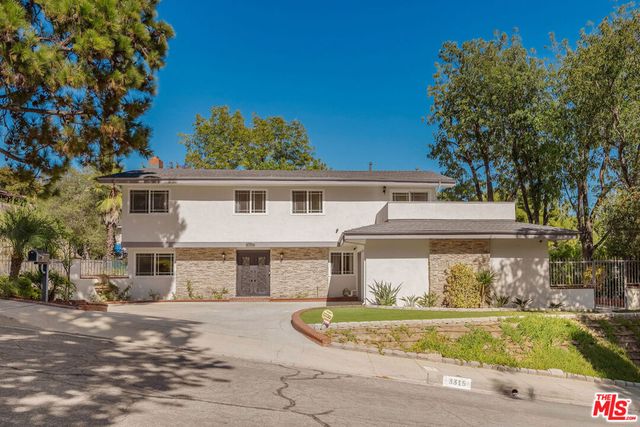 3315 Crail Way, Glendale, CA 91206
