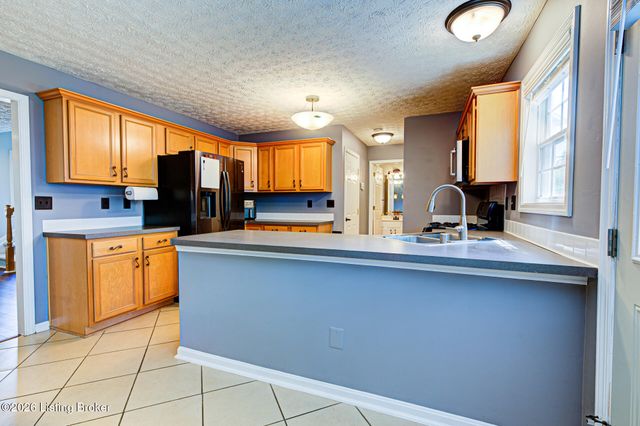 5418 Skeffington Way, Louisville, KY 40241