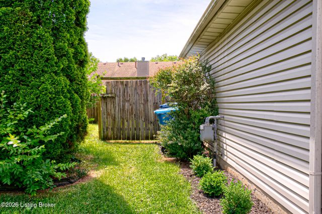 5418 Skeffington Way, Louisville, KY 40241