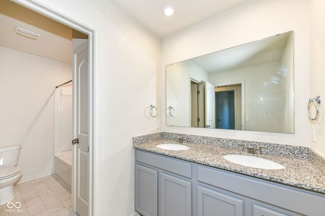 13533 Dewpoint Lane, Fishers, IN 46037