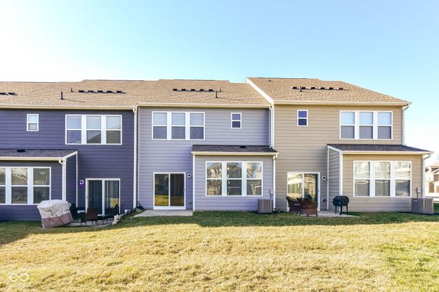 13533 Dewpoint Lane, Fishers, IN 46037